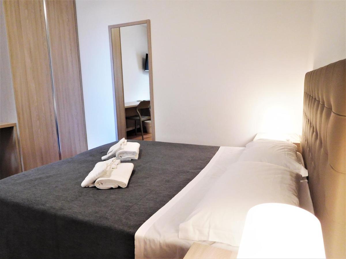 Gabbiano Apartments Rimini Zewnętrze zdjęcie