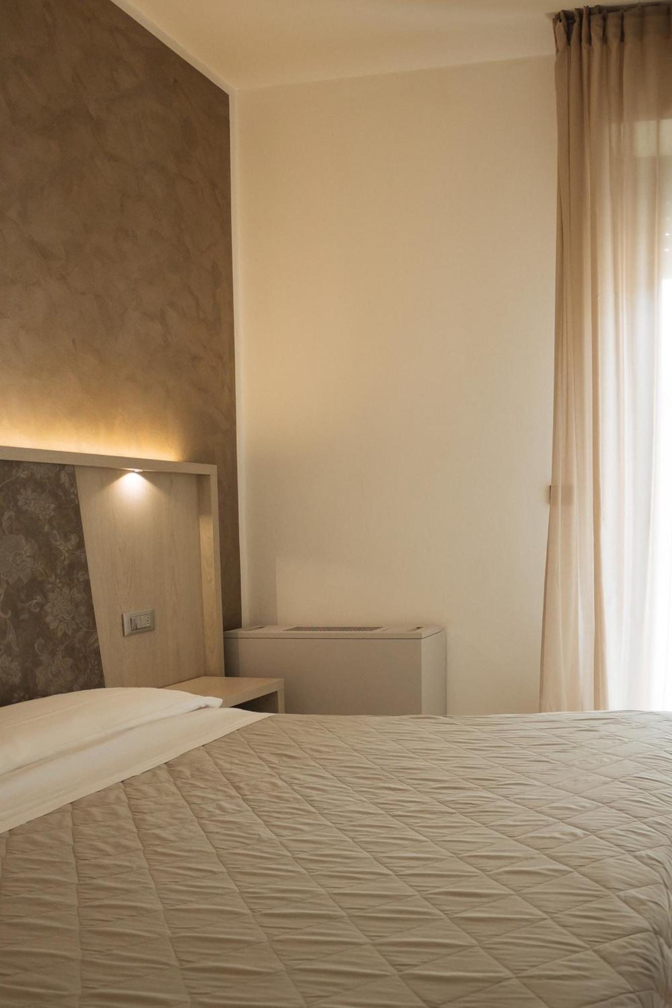 Gabbiano Apartments Rimini Zewnętrze zdjęcie